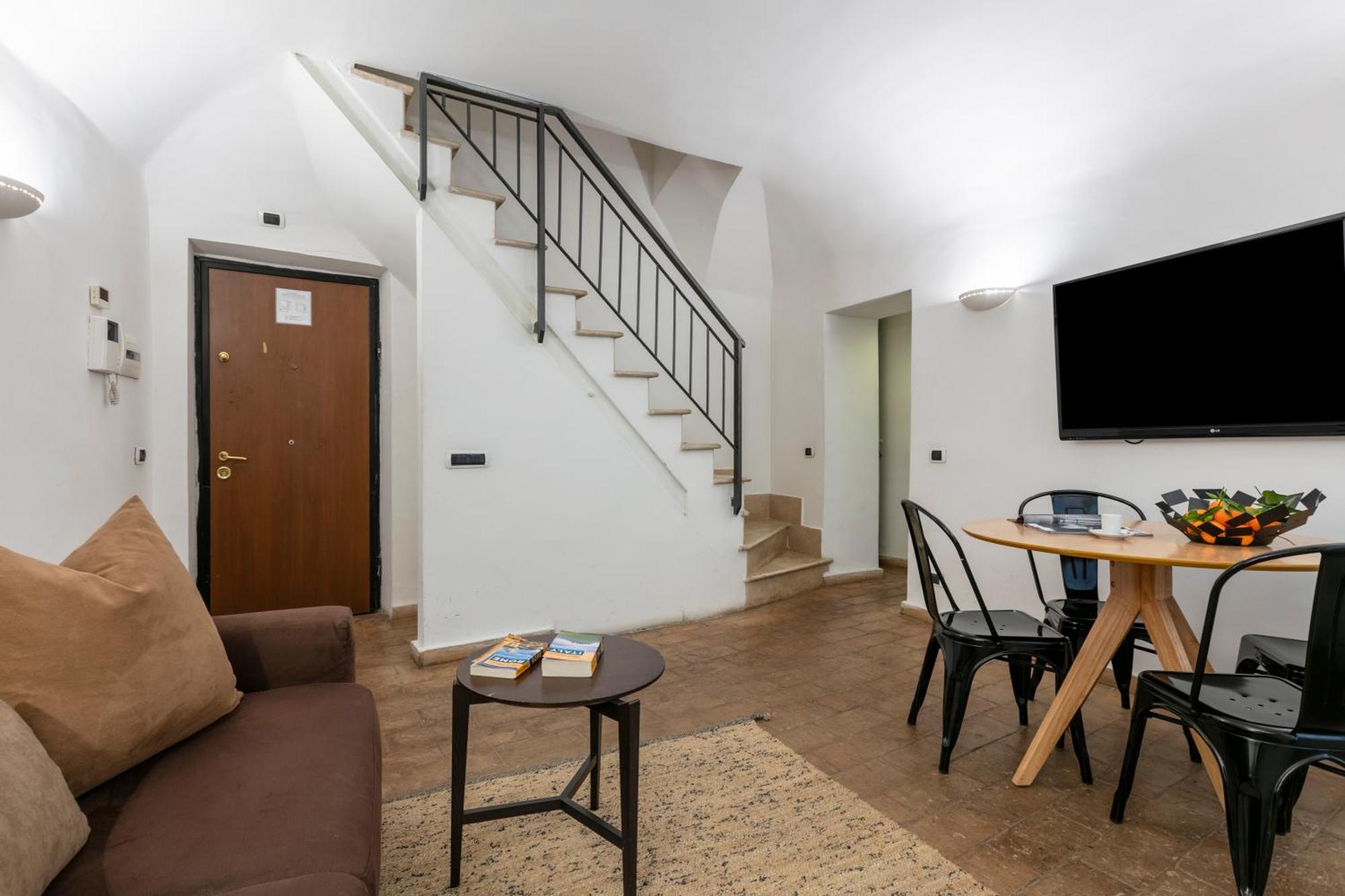 Deza Cozy Place In Monti Rome Exterior photo